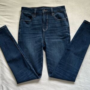 American Eagle "The Dream Jean" Super High Rise Jegging